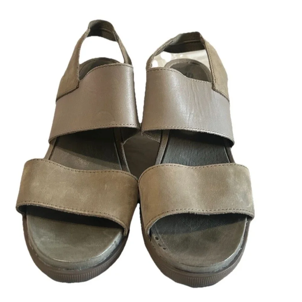 Sorel Joanie II Womens Size 8.5  Leather Slingback Wedge Sandal Taupe Grey